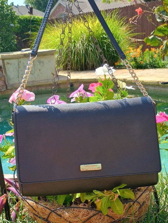 kate spade Handbags - Kate Spade Classic Black Leather Crossbody Bag